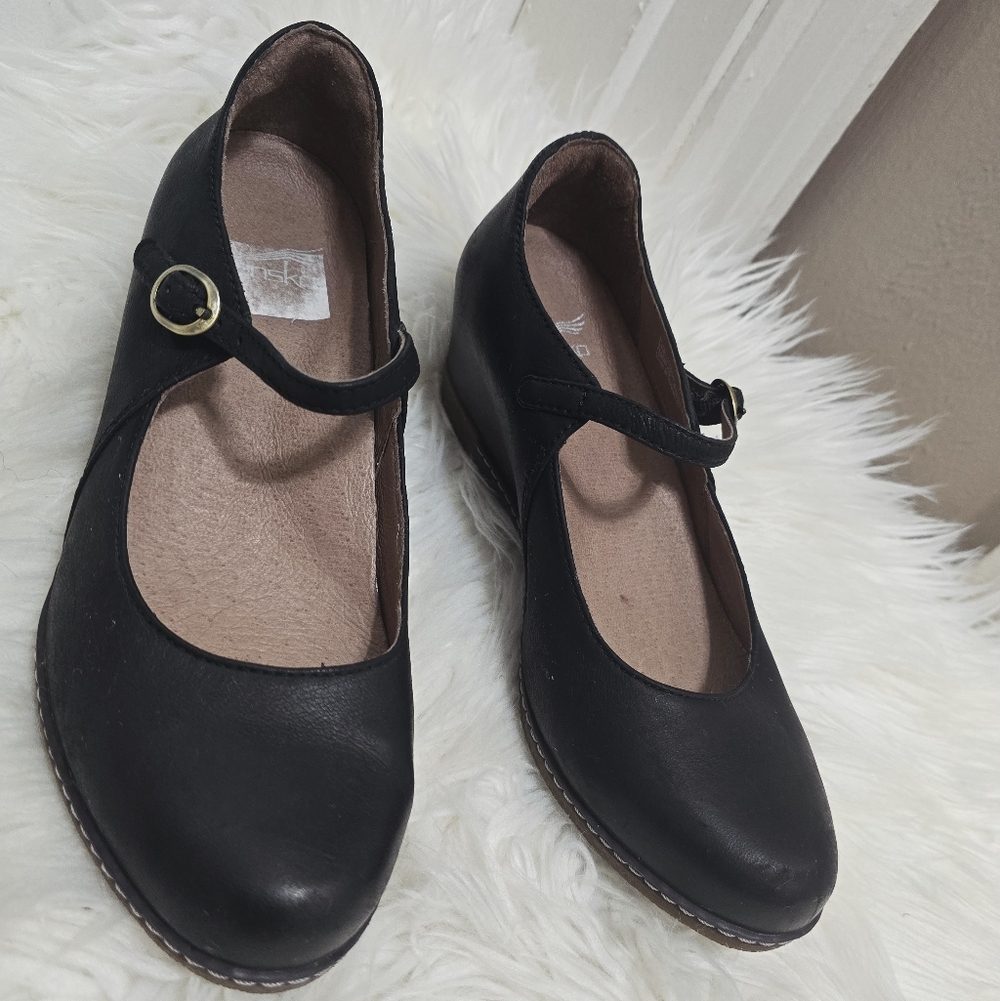 Dansko Mary Jane Womens Black Leather Wedge Shoe Size 36 - Picture 5 of 10
